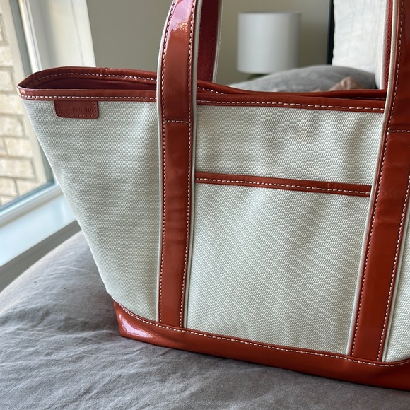 Lands End Chic White canvas and orange pleather Tote Bag - Picture 6 of 6